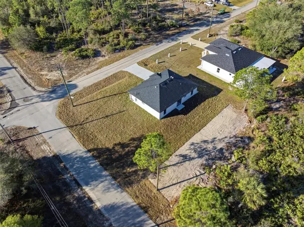 107 E 15TH ST, Lehigh Acres, FL 33972