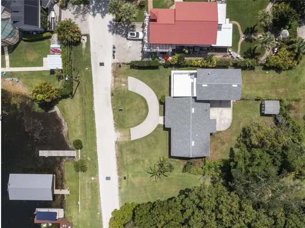 212 W 1ST AVE, Windermere, FL 34786