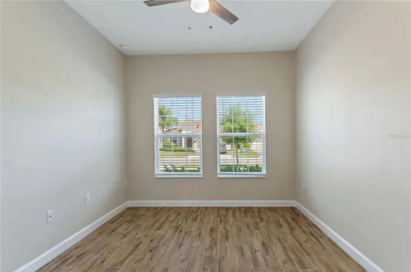1064 BLACKWOLF RUN RD, Davenport, FL 33896