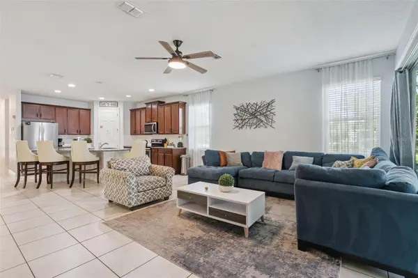 1633 NASSAU POINT TRL, Kissimmee, FL 34747