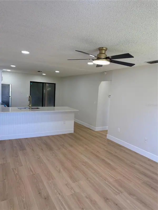 352 COCOA CT, Kissimmee, FL 34758
