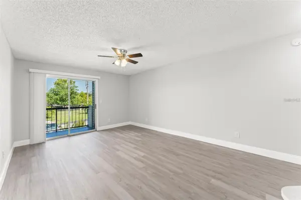 1932 LAKE ATRIUMS CIR #69, Orlando, FL 32839