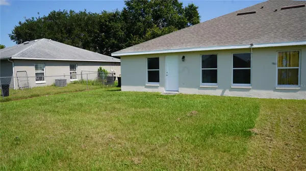 510 BLACKBIRD LN #UNIT B, Poinciana, FL 34759