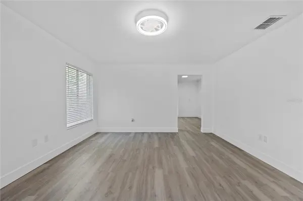 Address not disclosed, Winter Haven, FL 33884