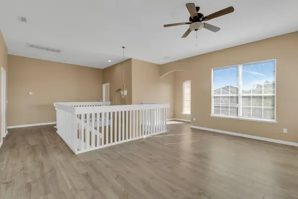 2827 SAND ARBOR CIR, Orlando, FL 32824