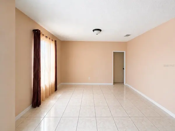 905 GLOUCESTER CT, Kissimmee, FL 34758