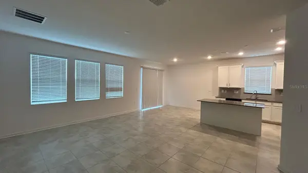 913 LAUREL VIEW WAY, Groveland, FL 34736