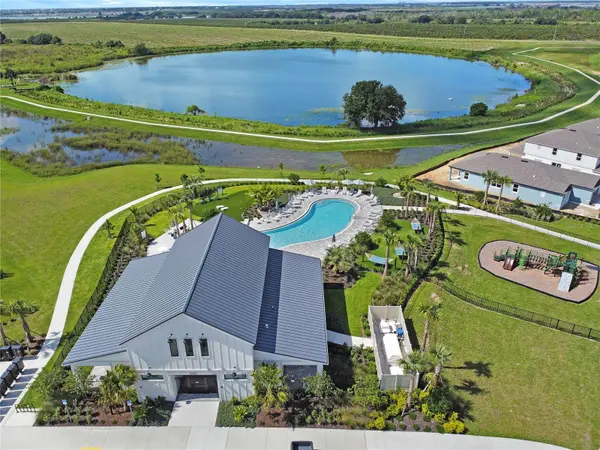 437 WATERFORD DR, Lake Alfred, FL 33850
