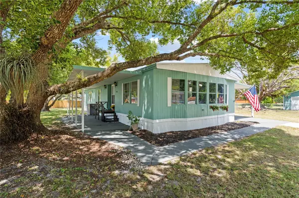 5601 LAKE LIZZIE DR, St Cloud, FL 34771