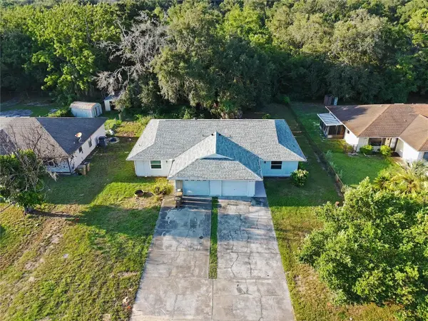 2429 CENTENNIAL BLVD, Leesburg, FL 34748