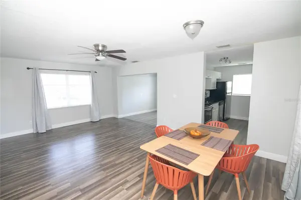 1831 AARON AVE, Orlando, FL 32811