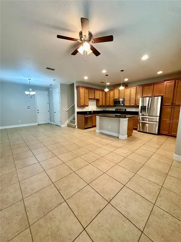 10083 EAGLE CREEK CENTER BLVD, Orlando, FL 32832