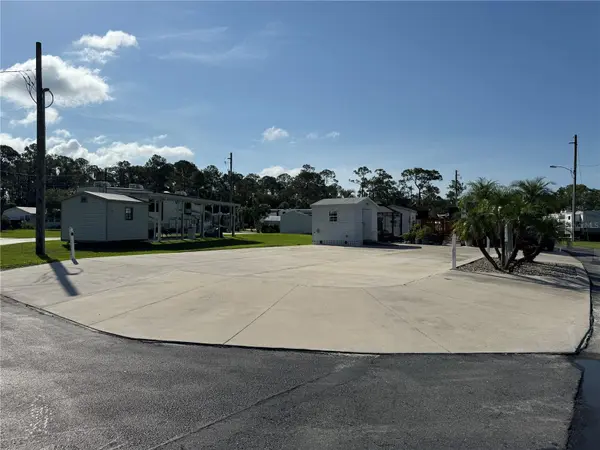 1389 SHIPWRECK LN, St Cloud, FL 34771