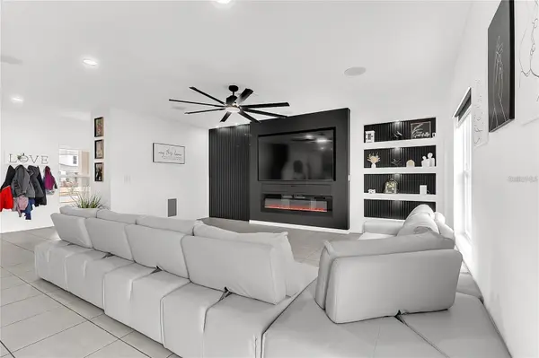 132 CITRINE LOOP, Kissimmee, FL 34758