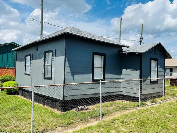 1023 AVENUE D, Haines City, FL 33844