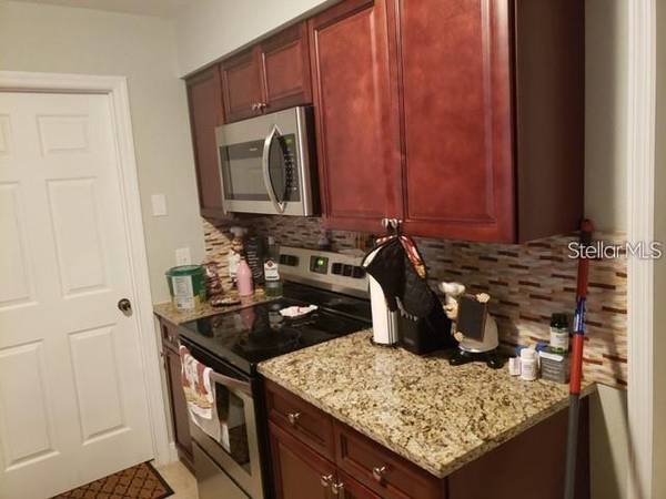 196 REBECCA LN, Auburndale, FL 33823