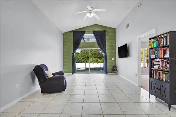 324 CASTERTON CIR, Davenport, FL 33897