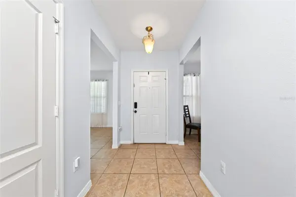 5590 SILVER THISTLE LN, St Cloud, FL 34772