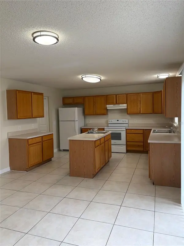 2410 GREAT HARBOR DR, Kissimmee, FL 34746