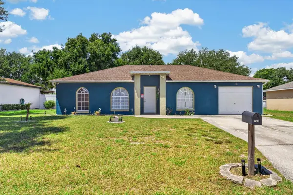 125 CHEROKEE DR, Auburndale, FL 33823
