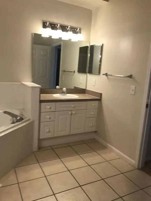 239 LONGVIEW AVE #201, Celebration, FL 34747