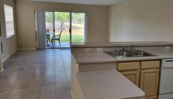 14037 FAIRWAY ISLAND DR #211, Orlando, FL 32837