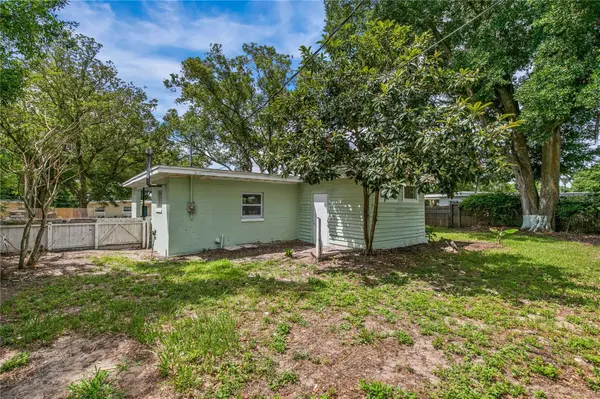 1435 EDEN DR, Apopka, FL 32703