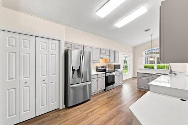 238 FLEMING LN, Davenport, FL 33837
