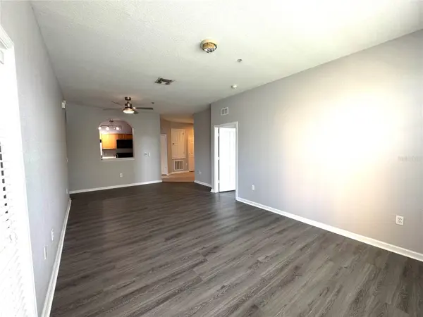 8660 BUCCILLI DR #305, Orlando, FL 32829