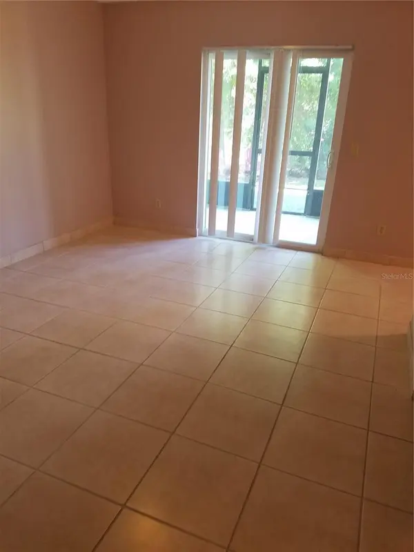 2401 BARLEY CLUB DR #2, Orlando, FL 32837