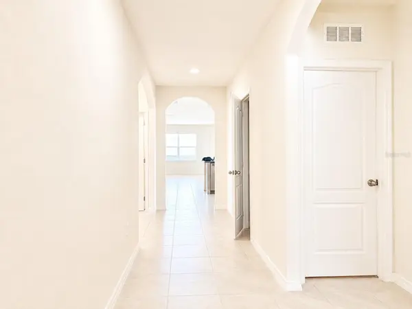2132 SILVER BROOK WAY, Davenport, FL 33837