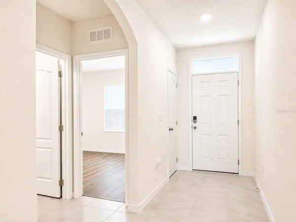 2132 SILVER BROOK WAY, Davenport, FL 33837