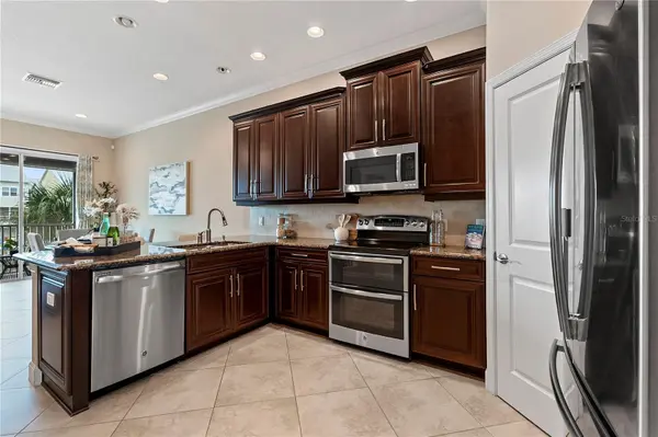 6043 ANCHORAGE WAY S, St Petersburg, FL 33712