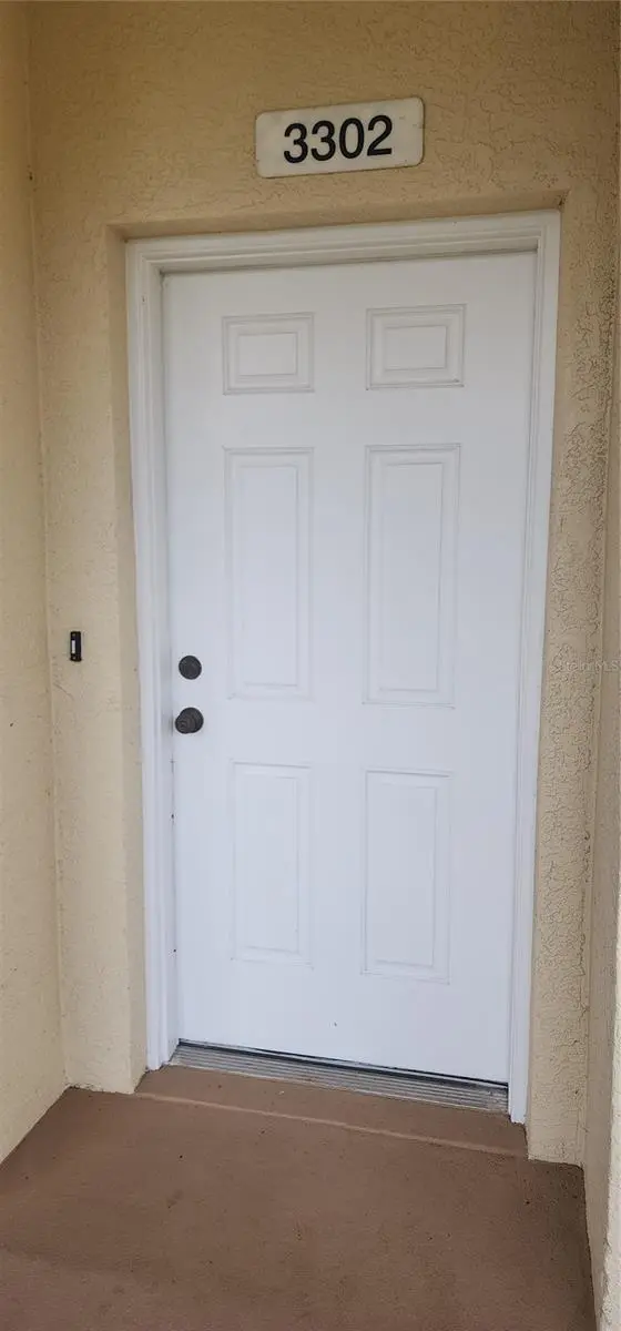 960 STARKEY RD #3302, Largo, FL 33771
