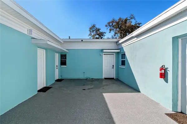 804 13TH AVE S, St Petersburg, FL 33701