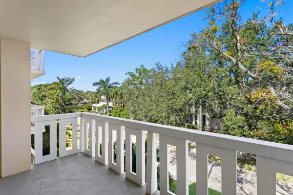 1200 N SHORE DR NE #316, St Petersburg, FL 33701