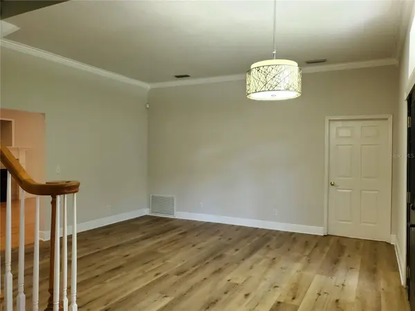 2121 FAIRFIELD AVE, Brandon, FL 33510