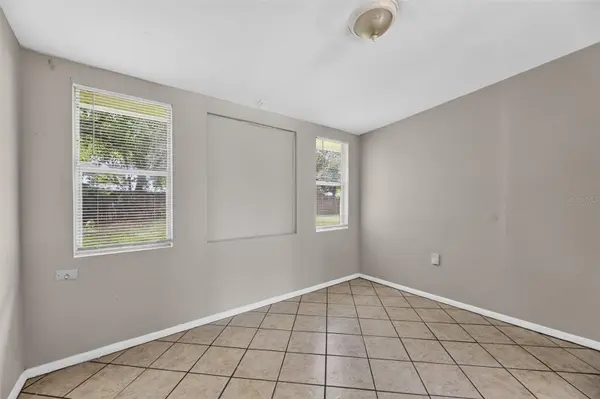 6728 PETER RABBIT DR N, Jacksonville, FL 32210