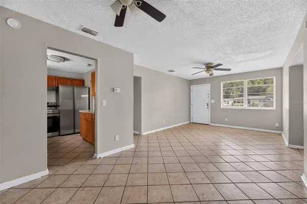 6728 PETER RABBIT DR N, Jacksonville, FL 32210