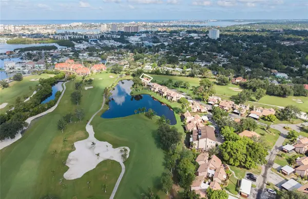 1328 PELICAN CREEK XING #D, St Petersburg, FL 33707