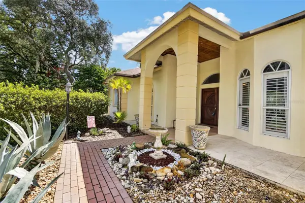 2704 ASTON AVE, Plant City, FL 33566
