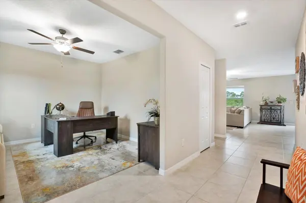 12813 WILDFLOWER MEADOW DR, Riverview, FL 33579