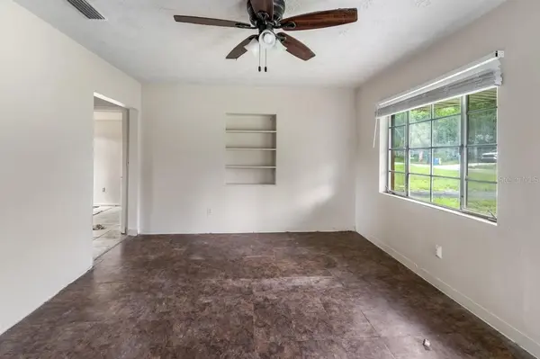 1329 WOODBINE ST, Clearwater, FL 33755