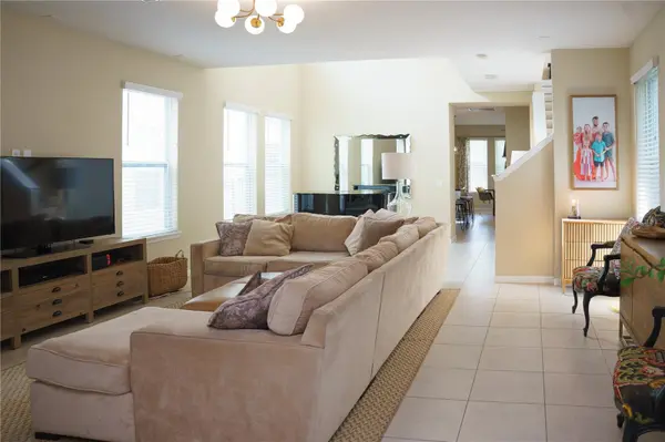 7226 MILESTONE DR, Apollo Beach, FL 33572