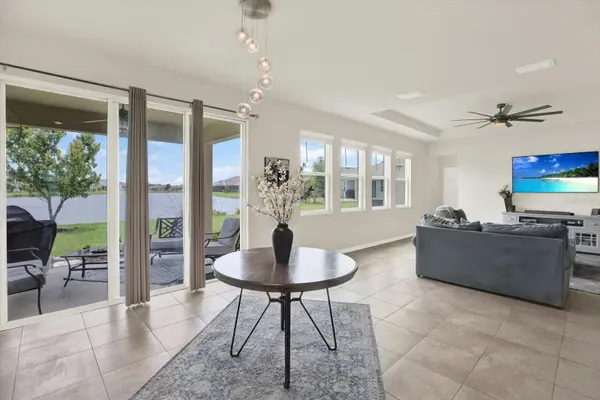 6723 DEVESTA LOOP, Palmetto, FL 34221