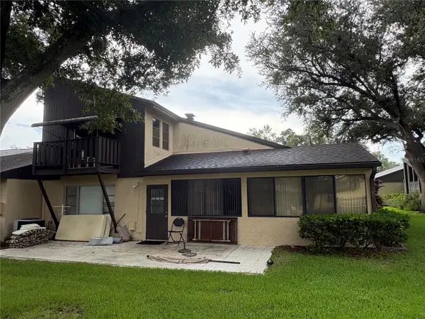 2101 SUNSET POINT RD #2105, Clearwater, FL 33765