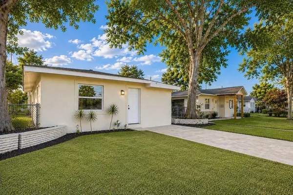5532 6TH AVE N, St Petersburg, FL 33710