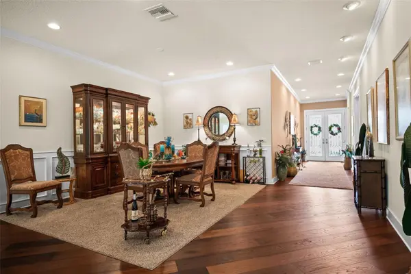 2622 GRAND LAKESIDE DR, Palm Harbor, FL 34684