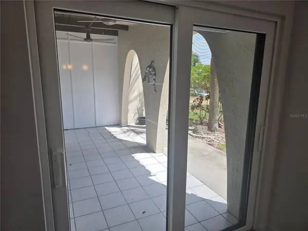507 PLAZA SEVILLE CT #15, St Petersburg, FL 33706
