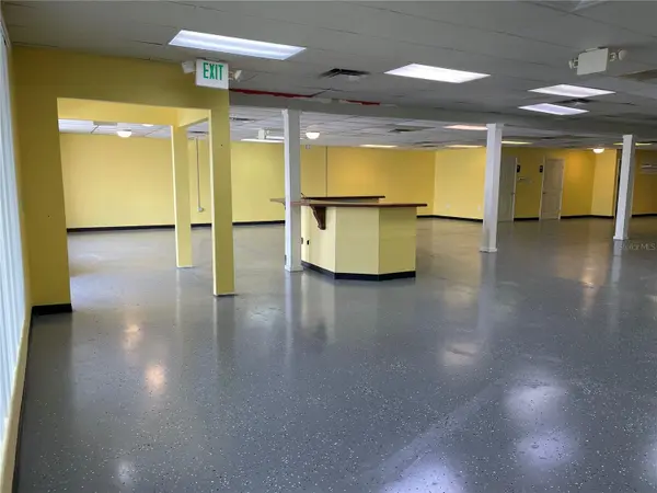 7127 US HIGHWAY 19, New Port Richey, FL 34652